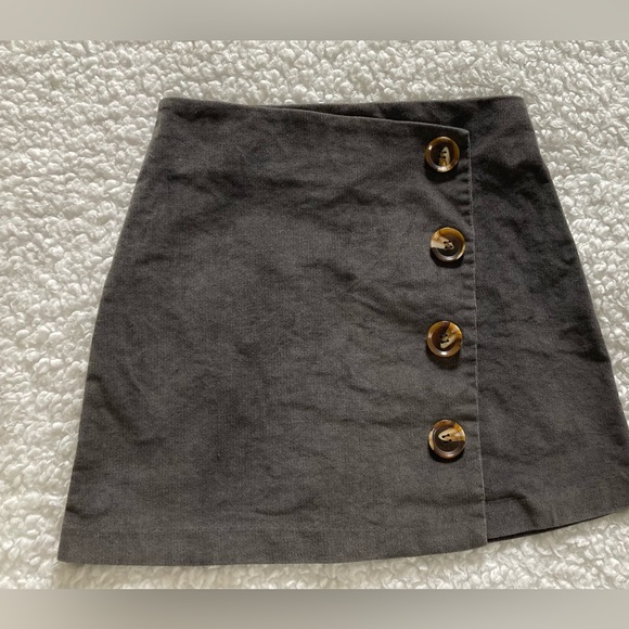 Fashion on Earth Dresses & Skirts - Fashion on Earth brown corduroy mini skirt, size small